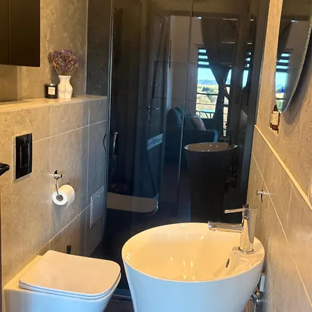 Ferienhaus Vista - Wakacyjny W Gorach Sowich Sierpnica